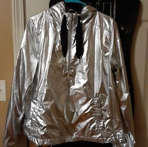 Metallic silver active pullover